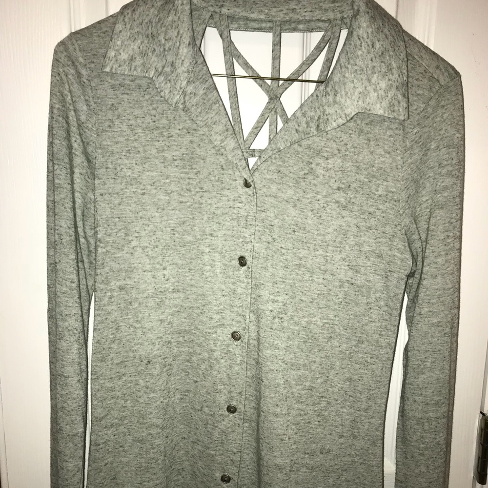 Threads gray shirt